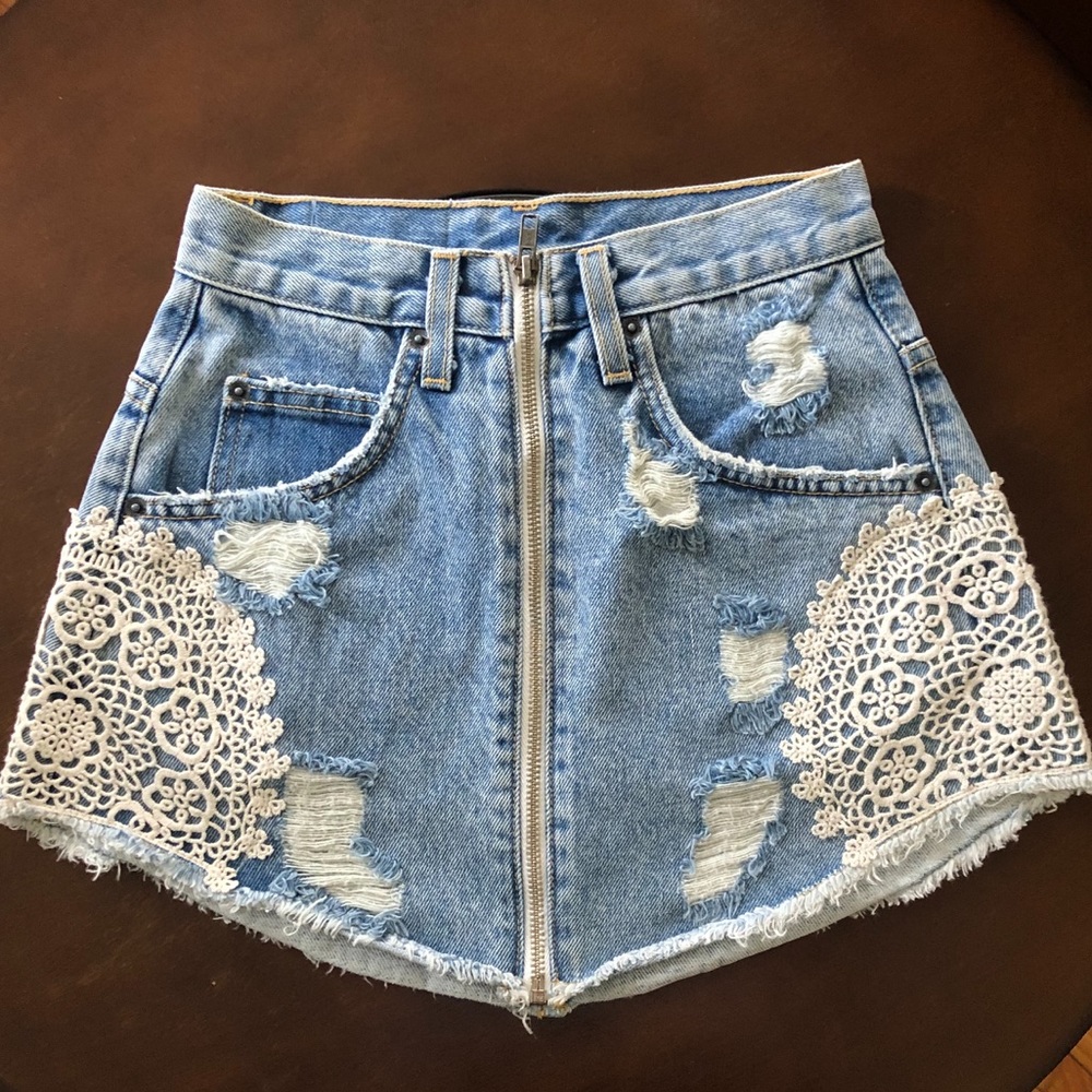 Carmar Vintage Skirt - petite - Picture 2 of 6